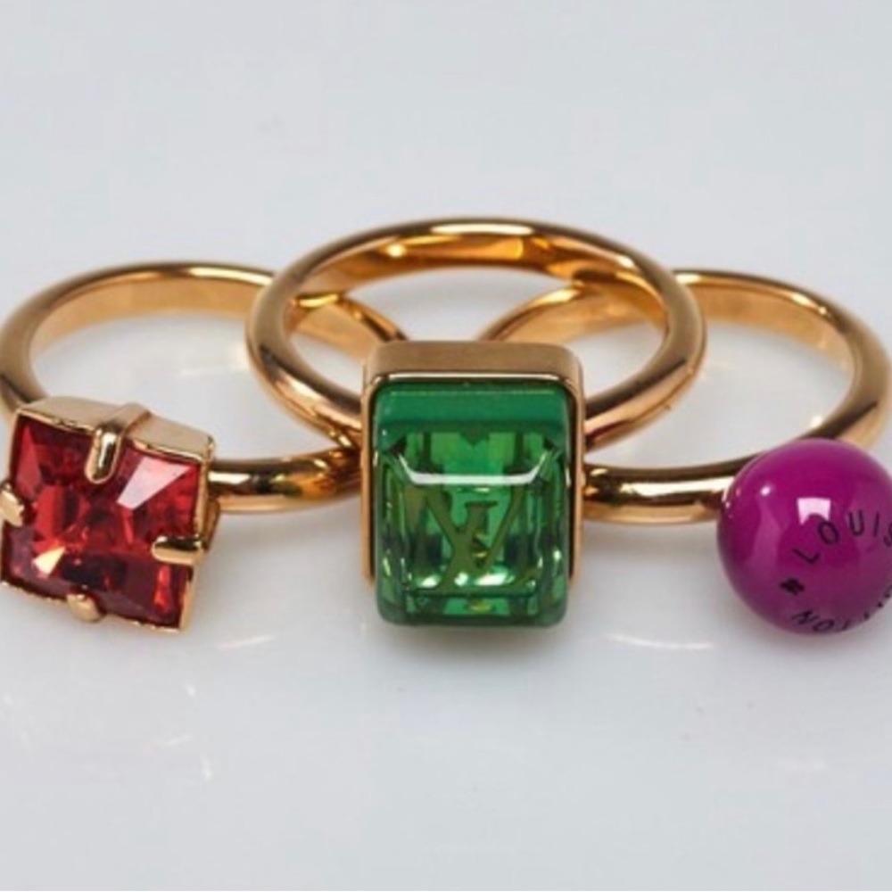 LOUIS VUITTON GREEN CRYSTAL RING - Picture 1 of 4